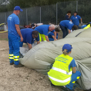 aivvfc attività montaggio tende ottobre 2016